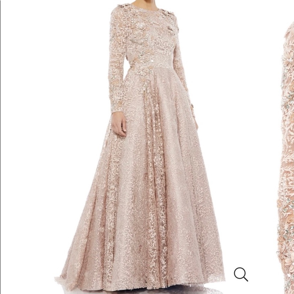 Macduggal Gown size 6